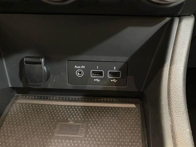 RENAULT Captur usata 21