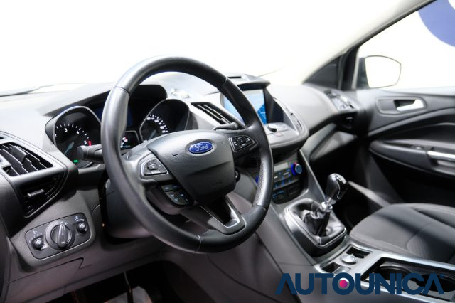 FORD Kuga usata, con Autoradio