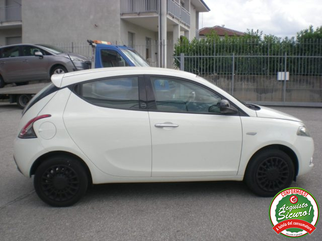 LANCIA Ypsilon usata, con Immobilizzatore elettronico