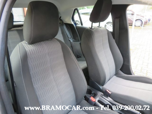 OPEL Corsa usata, con Bluetooth