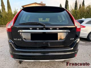VOLVO XC60 usata, con Airbag laterali