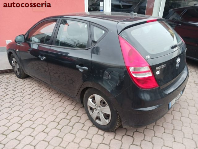 HYUNDAI i30 usata 4