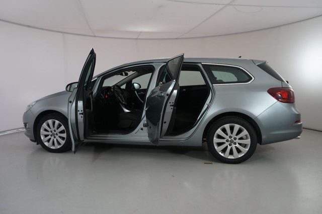 OPEL Astra usata, con Bracciolo