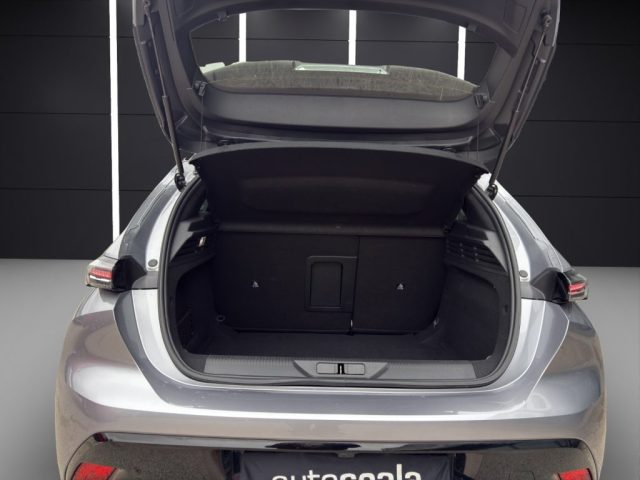 PEUGEOT 308 usata, con Autoradio digitale