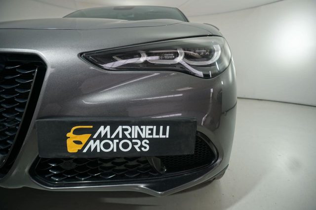 ALFA ROMEO Stelvio usata, con Volante in pelle