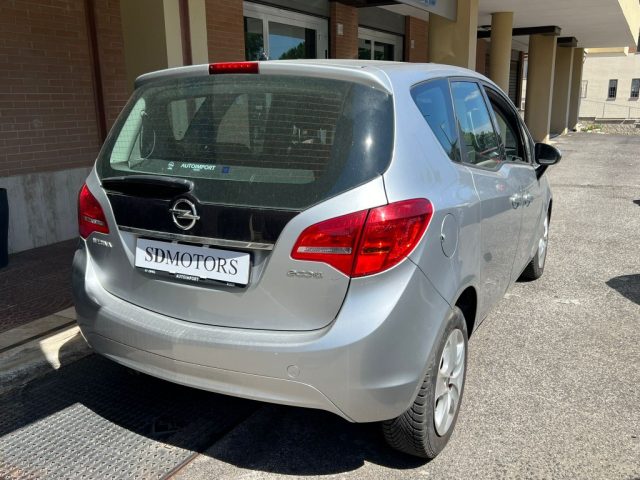 OPEL Meriva usata, con Autoradio