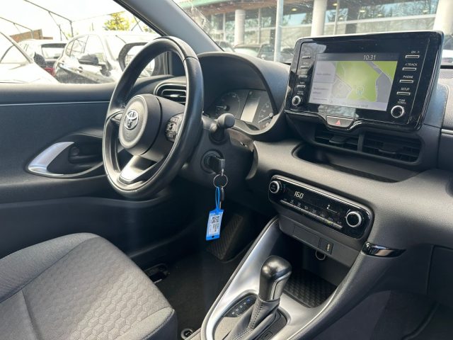 TOYOTA Yaris usata, con ESP