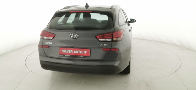 HYUNDAI i30 usata 38
