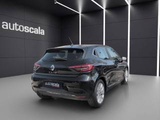 RENAULT Clio usata, con Autoradio