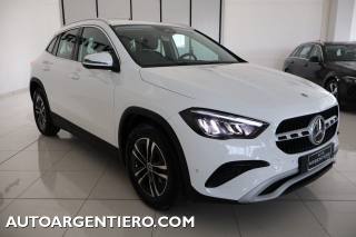 MERCEDES-BENZ GLA 180 usata, con Supporto lombare