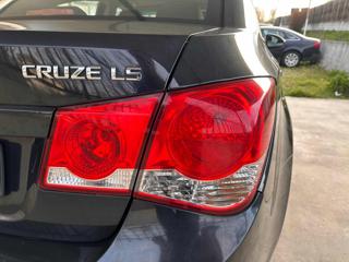 CHEVROLET Cruze usata, con Servosterzo
