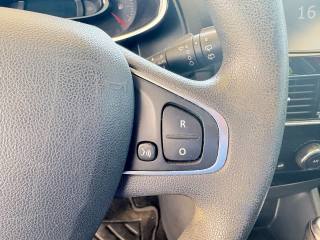 RENAULT Clio usata, con Autoradio digitale