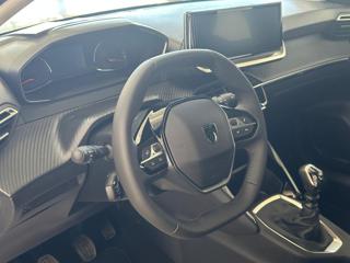 PEUGEOT 208 usata, con Sedile posteriore sdoppiato