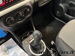 RENAULT Twingo usata 12