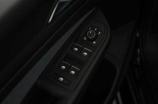 VOLKSWAGEN Golf R usata, con Park Distance Control