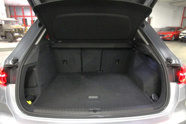 AUDI Q3 usata, con Sedile posteriore sdoppiato