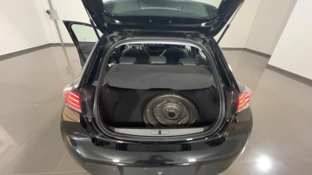 PEUGEOT 208 usata, con Fari LED