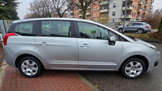 PEUGEOT 5008 usata, con Climatizzatore