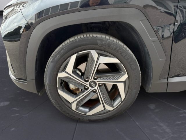 HYUNDAI Tucson usata, con Sedile posteriore sdoppiato
