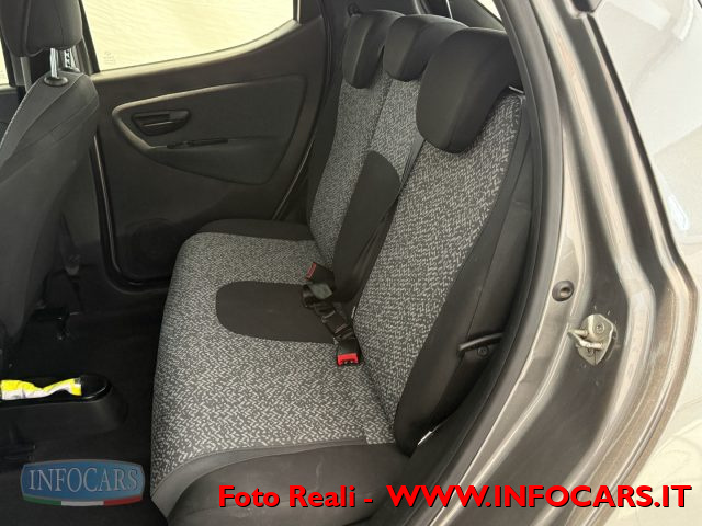 LANCIA Ypsilon usata, con Chiusura centralizzata