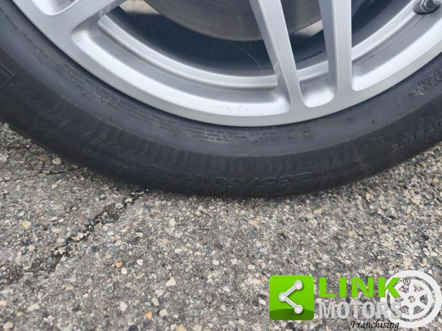 PORSCHE Macan usata, con Bluetooth