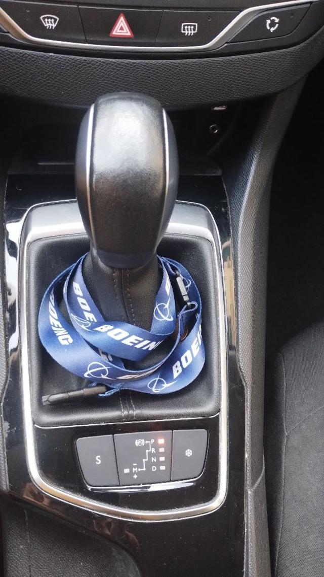 PEUGEOT 308 usata, con Vivavoce