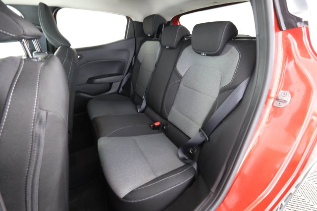 MITSUBISHI Colt usata 9