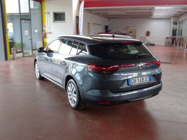 RENAULT Megane usata, con Alzacristalli elettrici