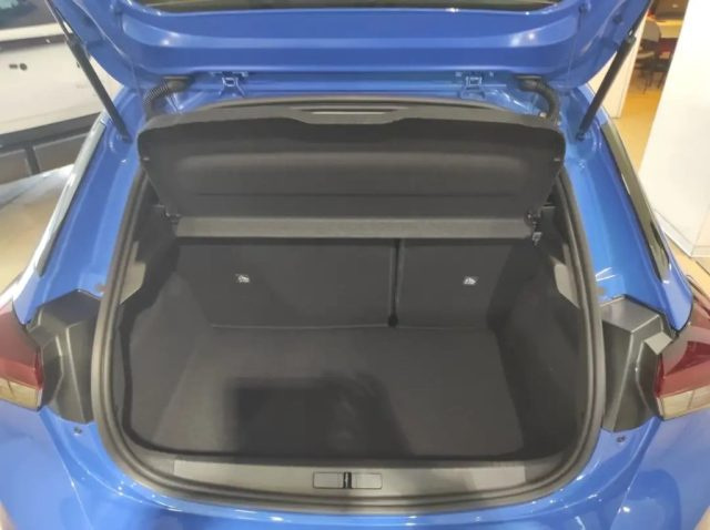 OPEL Corsa usata, con Controllo trazione