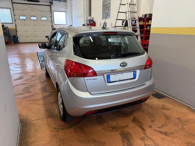 KIA Venga usata, con Autoradio