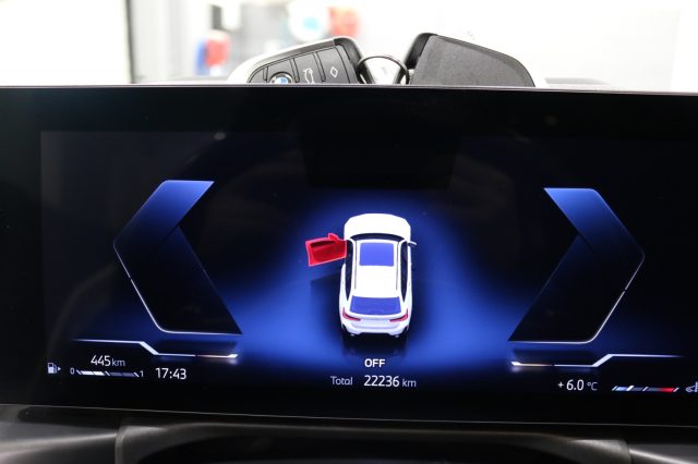 BMW 320 usata, con Bluetooth