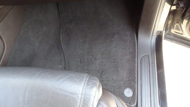 VOLKSWAGEN Touareg usata 70