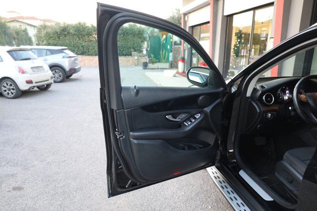 MERCEDES-BENZ GLC 220 usata 57