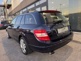 MERCEDES-BENZ C 220 usata 2