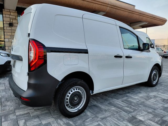RENAULT Kangoo usata, con Autoradio