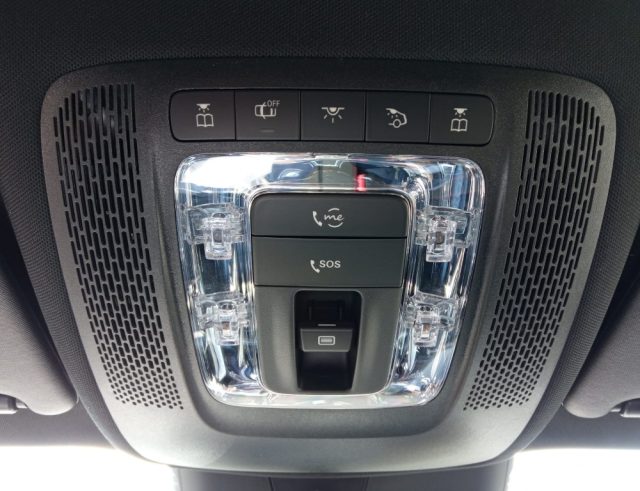 MERCEDES-BENZ GLA 200 usata, con USB