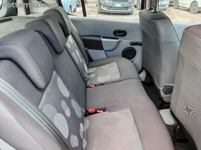RENAULT Modus usata, con Specchietti laterali elettrici
