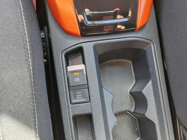VOLKSWAGEN T-Roc usata, con Fendinebbia