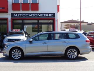 VOLKSWAGEN Passat Variant usata, con Alzacristalli elettrici