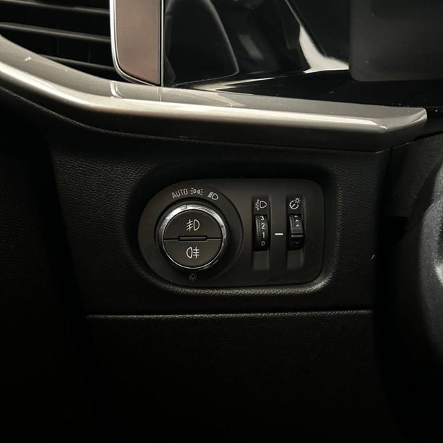 OPEL Mokka usata, con Leve al volante