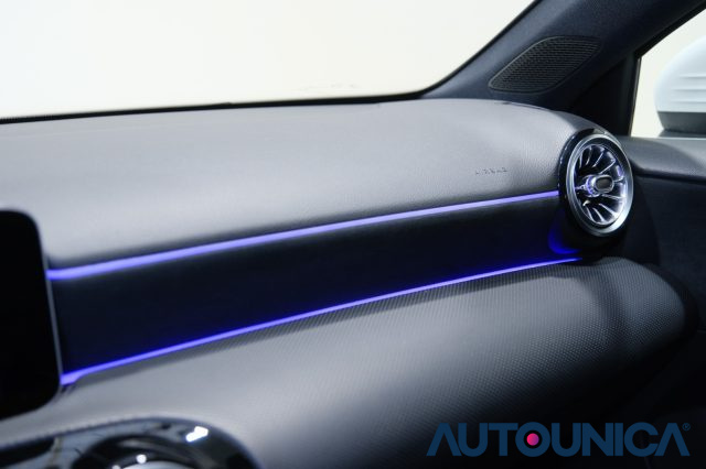 MERCEDES-BENZ A 180 usata, con Sensore di luce
