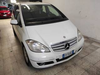 MERCEDES-BENZ A 180 usata, con Airbag