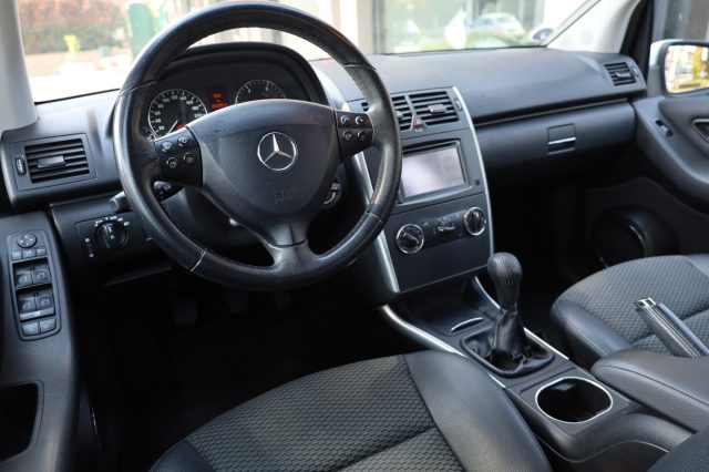 MERCEDES-BENZ A 180 usata 20