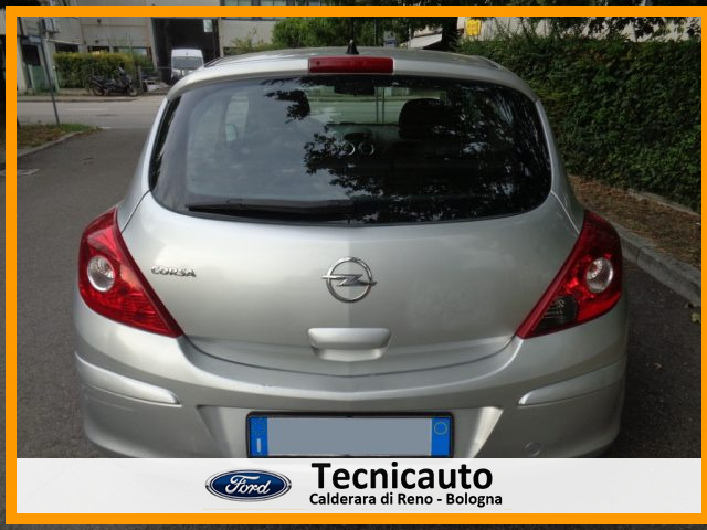 OPEL Corsa usata, con Chiusura centralizzata