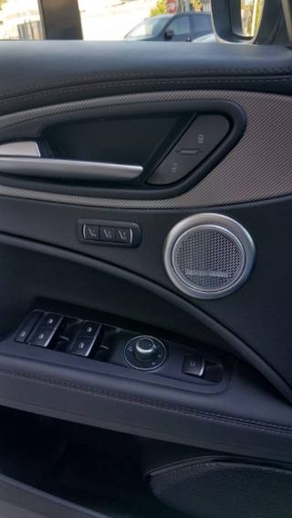ALFA ROMEO Stelvio usata, con Volante in pelle