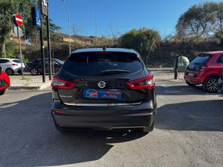 NISSAN Qashqai usata, con Autoradio