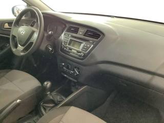 HYUNDAI i20 usata, con Climatizzatore