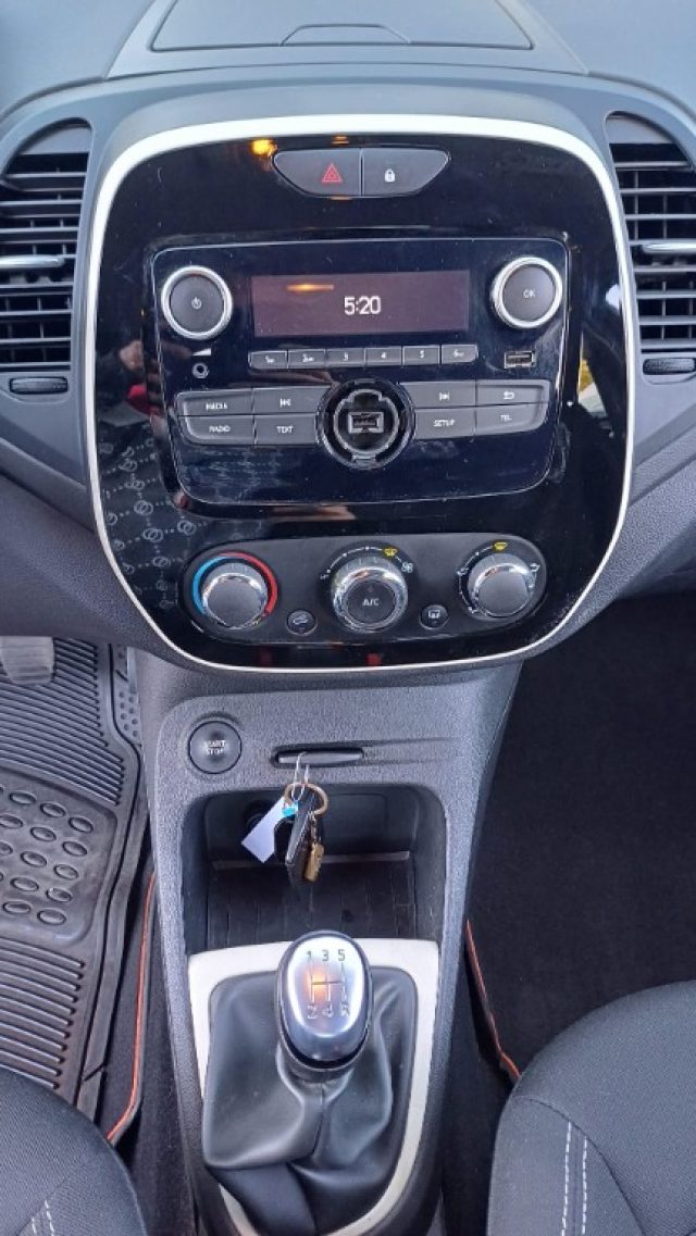 RENAULT Captur usata, con Bluetooth
