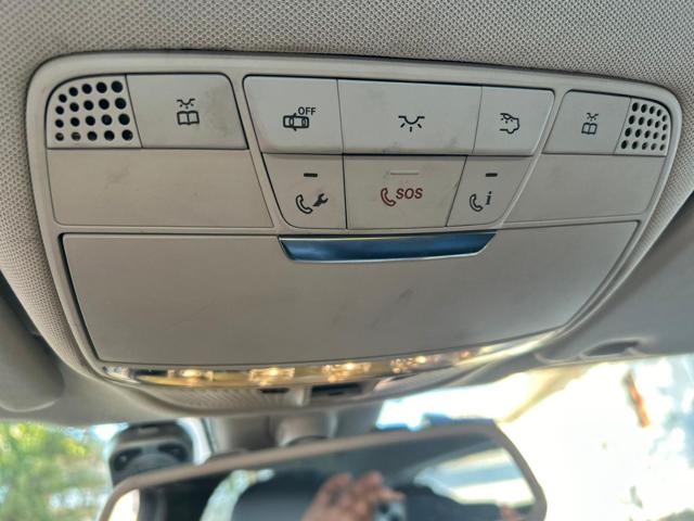 MERCEDES-BENZ GLC 220 usata 26