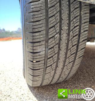 NISSAN Pathfinder usata, con Fari Xenon